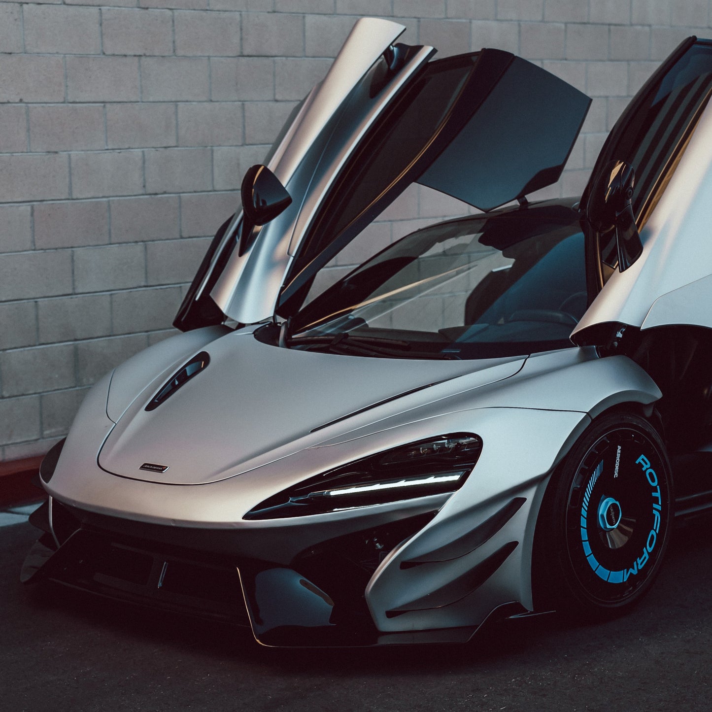 DPPF803 - Satin Silver Aluminum - Inozetek USA