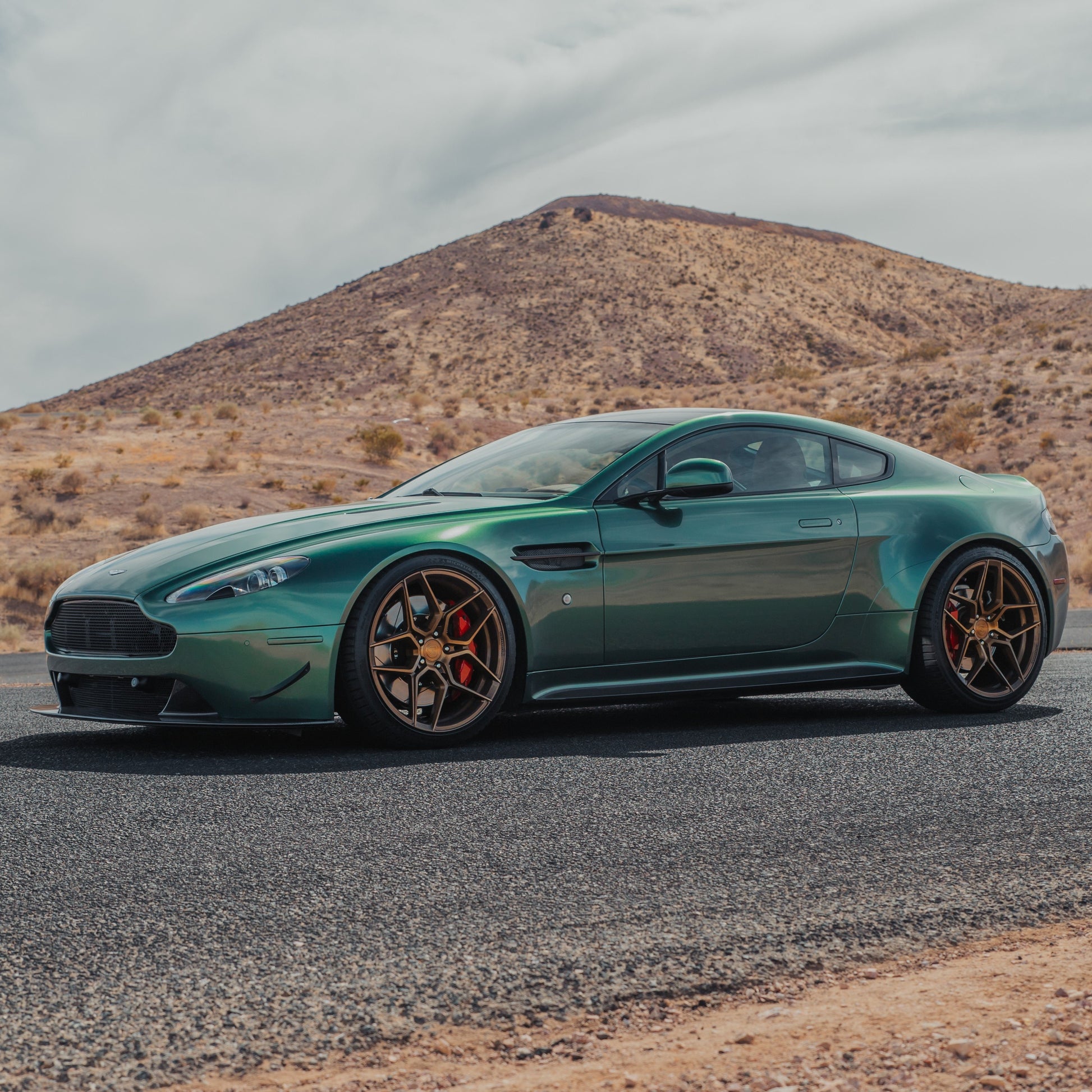 Super Gloss Metallic Racing Green - Inozetek USA