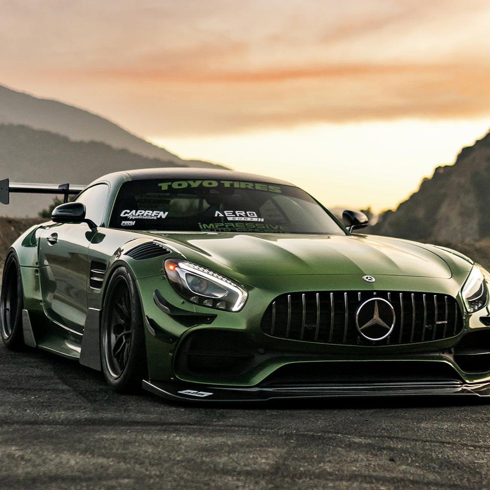 Supergloss Metallic Mamba Green - Inozetek USA