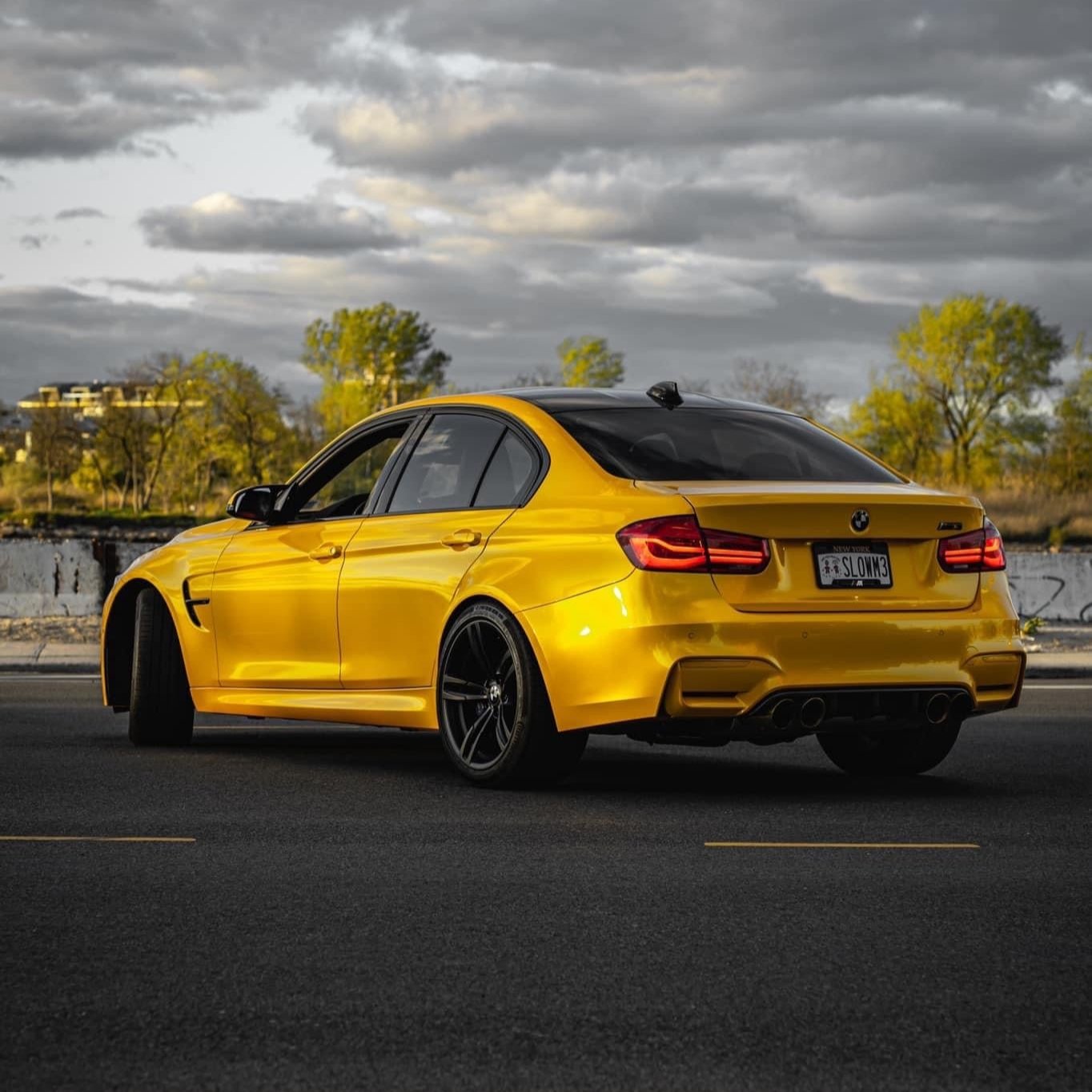 Supergloss Metallic Dandelion Yellow - Inozetek USA