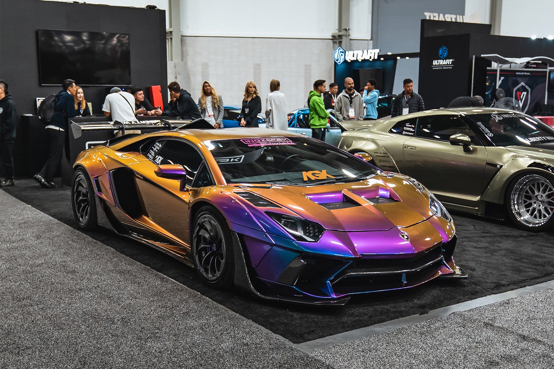 Copper Color Lambo Rainbow Lambo Aventador Lamborghini Huracán EVO (technicolour)