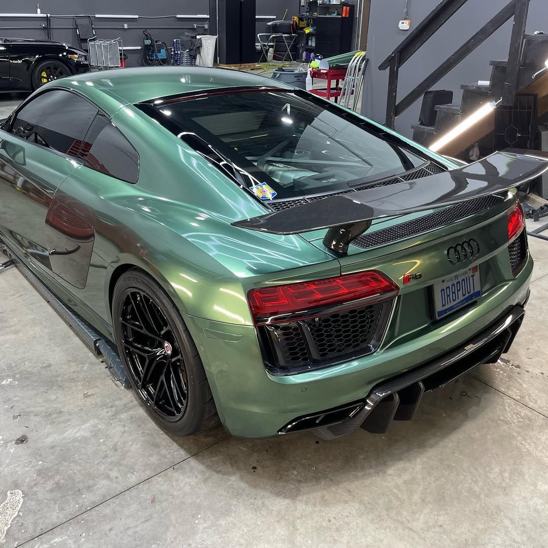 MSG111 - Metallic Racing Green