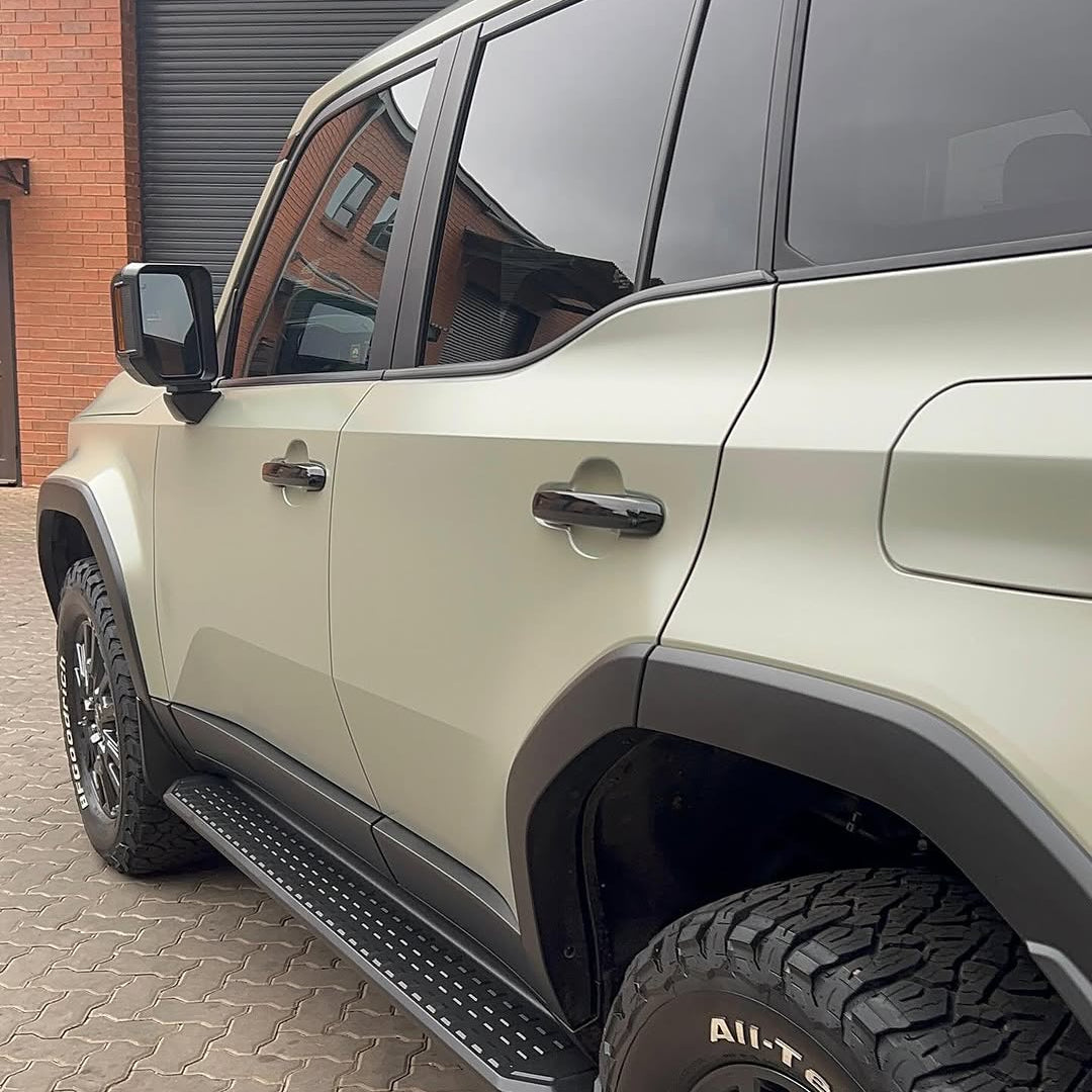 FS2005 - Frozen Satin Khaki Green