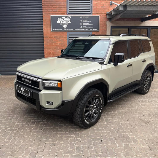 FS2005 - Frozen Satin Khaki Green