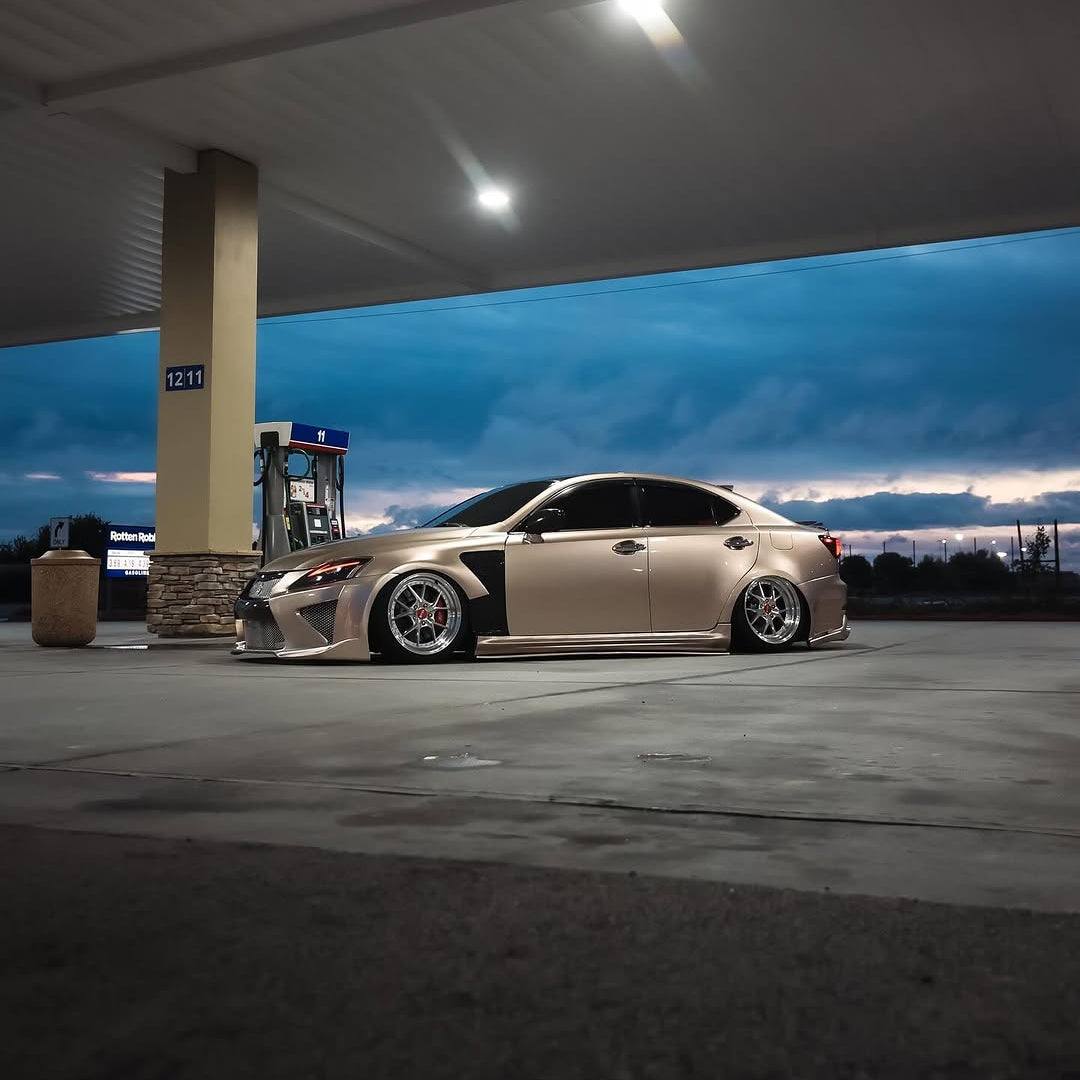 MSG2908 - Liquid Metallic Champagne