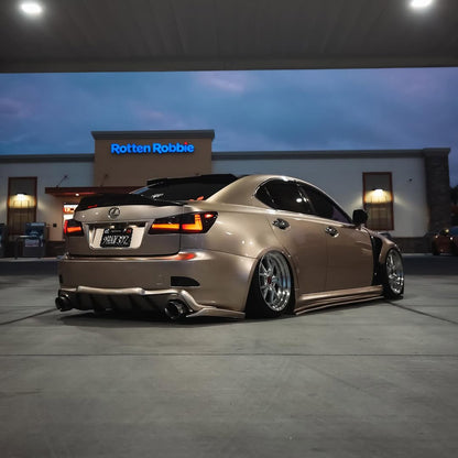 MSG2908 - Liquid Metallic Champagne