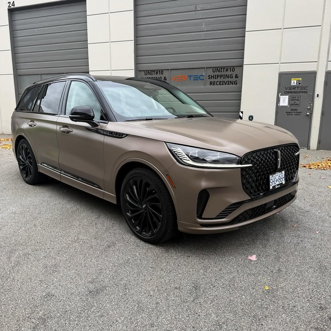 FS2006 - Frozen Satin Elephant Grey