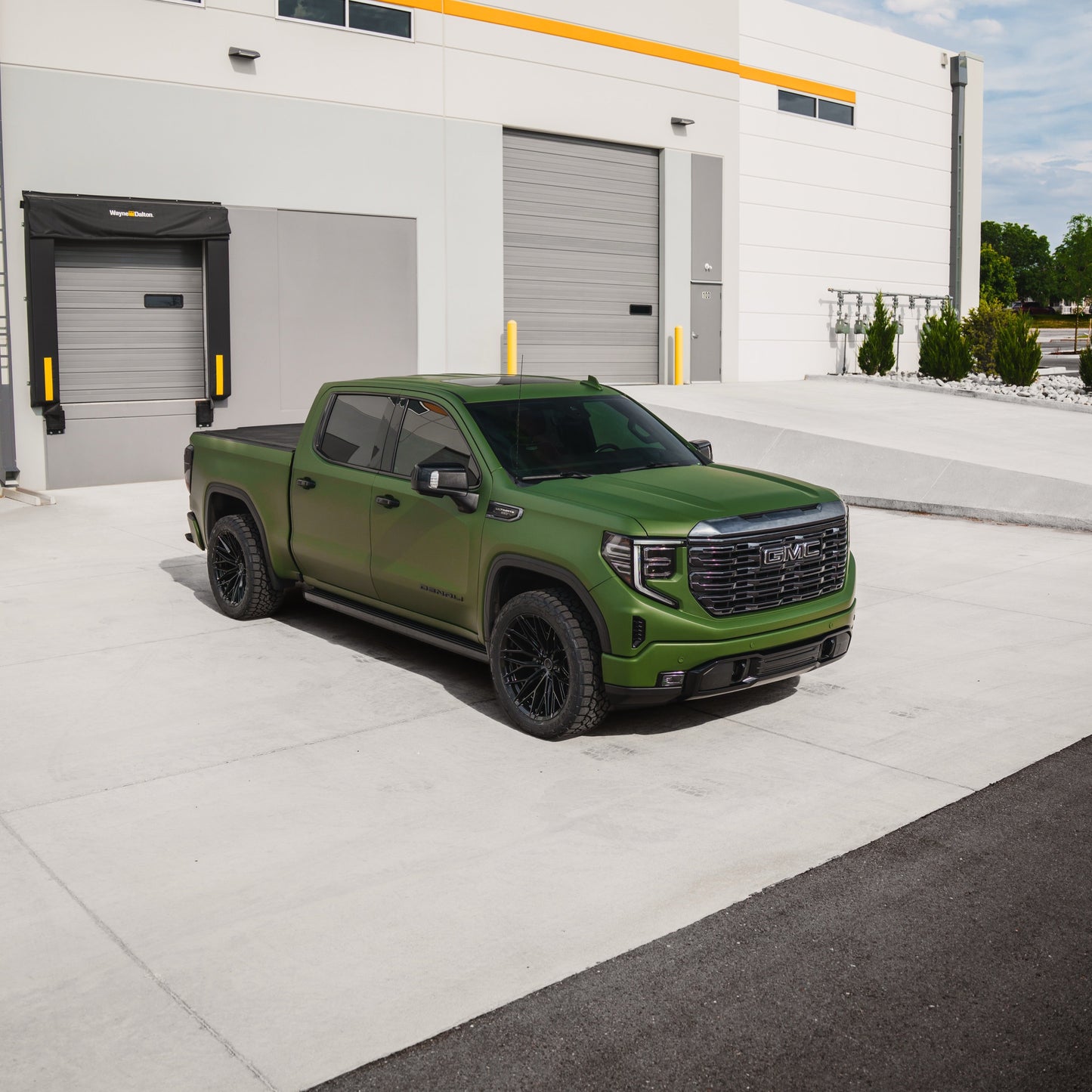 DPPF810 - Frozen Matte Army Green [DRY APPLY]
