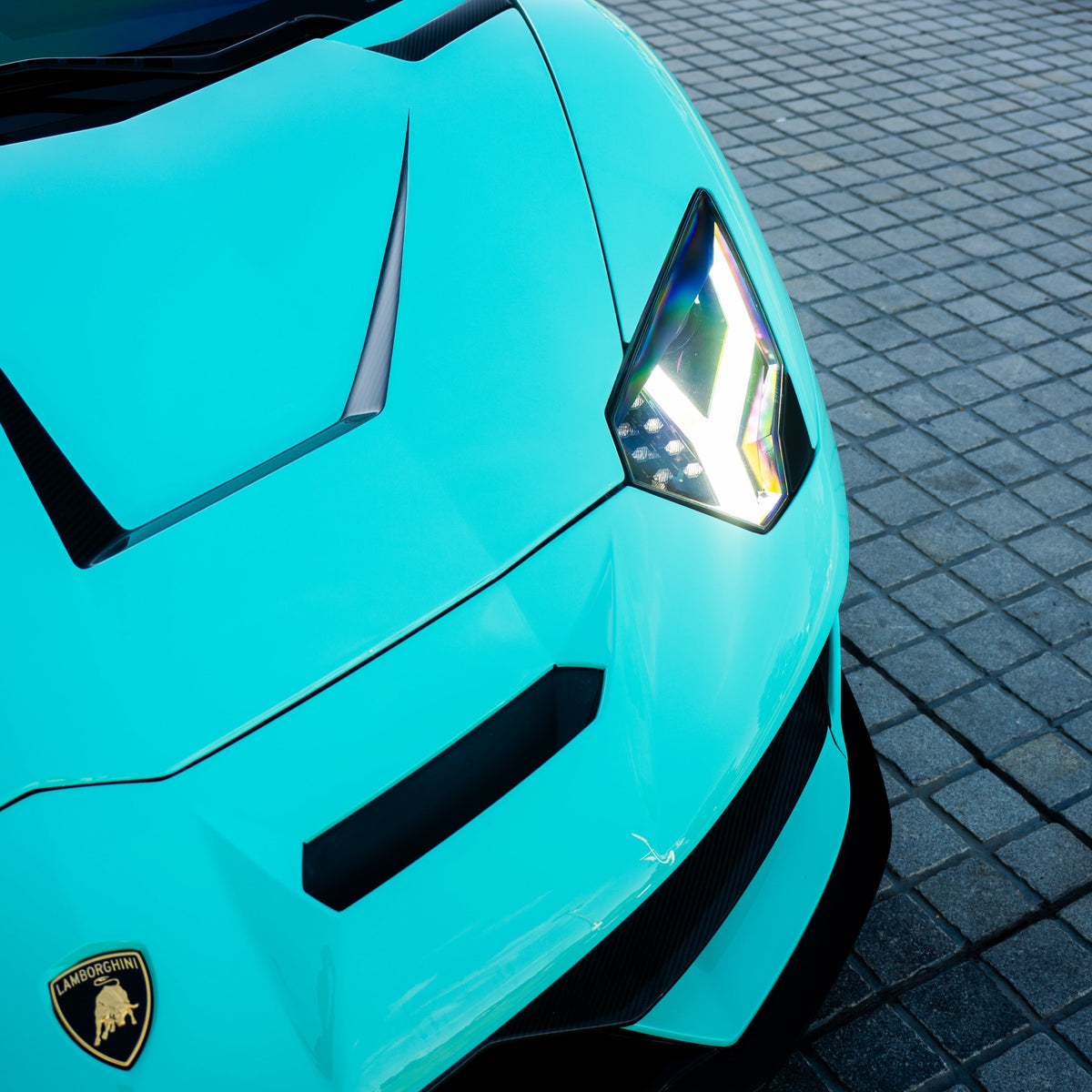 DPPF935 - Gloss Tiffany Blue [WET APPLY] - Inozetek USA